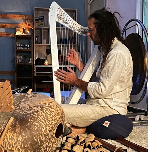 אורי נצר