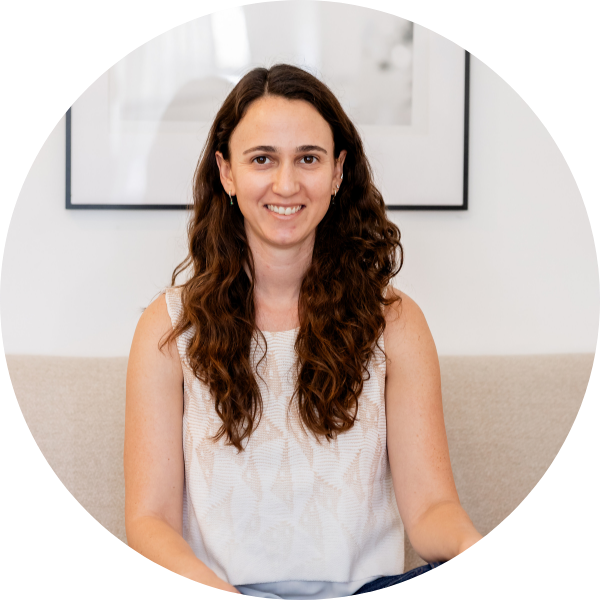 דורין יוגב, פיזיותרפיסטית מומחית הוליסטית בגישת גוף-נפש, חלק מצוות נקודת חיבור, פיזיותרפיה רצפת אגן בשרון