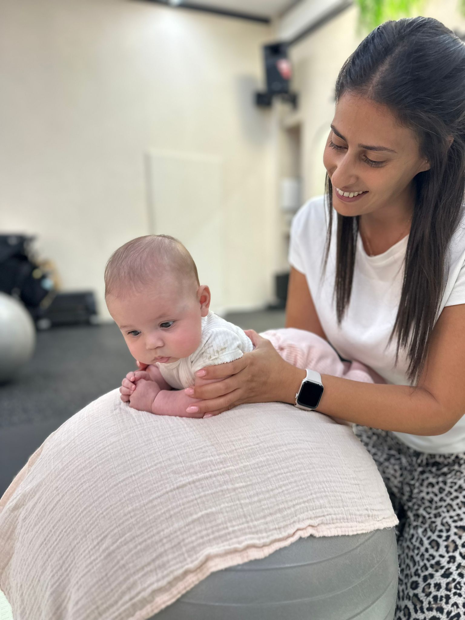 ליווי התפתחותי - מתגלגלים/זוחלים