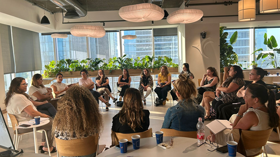 מנכ״ליות העתיד- תכנית הדגל של סופרסונס