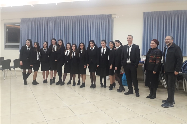 פרוייקט שגרירים - י"ב