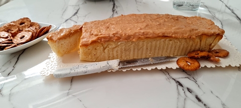 עוגת גבינה בחושה עם קרם ביגלה 