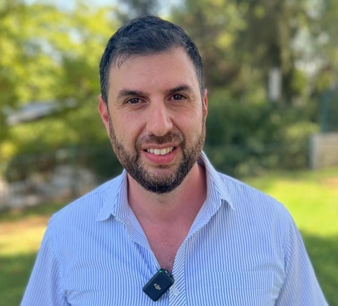 נעים להכיר :)