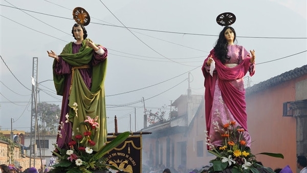 טיול לגואטמלה ומקסיקו כולל חגיגות סמנה סנטה באנטיגואה