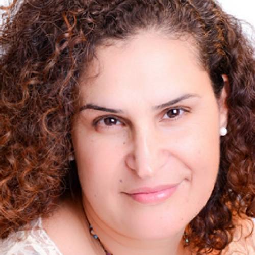 דנה וייסבורט- עובדת סוציאלית, תרפיסטית  ויועצת זוגית ומשפחתית