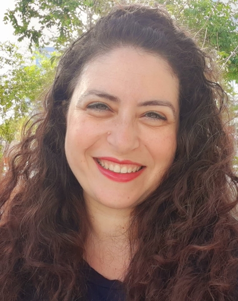לירון אריאל קור - מורה רוחנית, מתקשרת ומרפאה