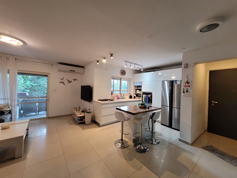 למכירה קוטג' בבת חפר