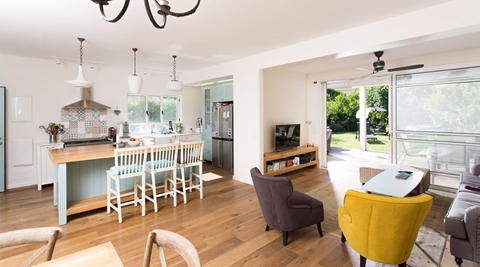 למכירה קוטג' בבת חפר