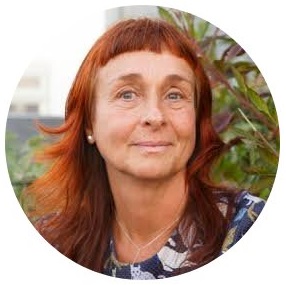 Prof. Elaine de Azevedo
