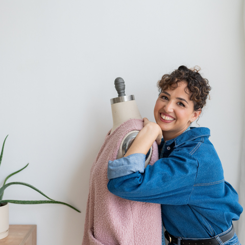 נעים להכיר :)