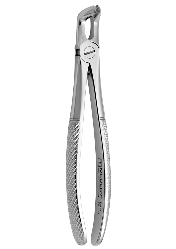 Lower third molars and lower wisdoms either side